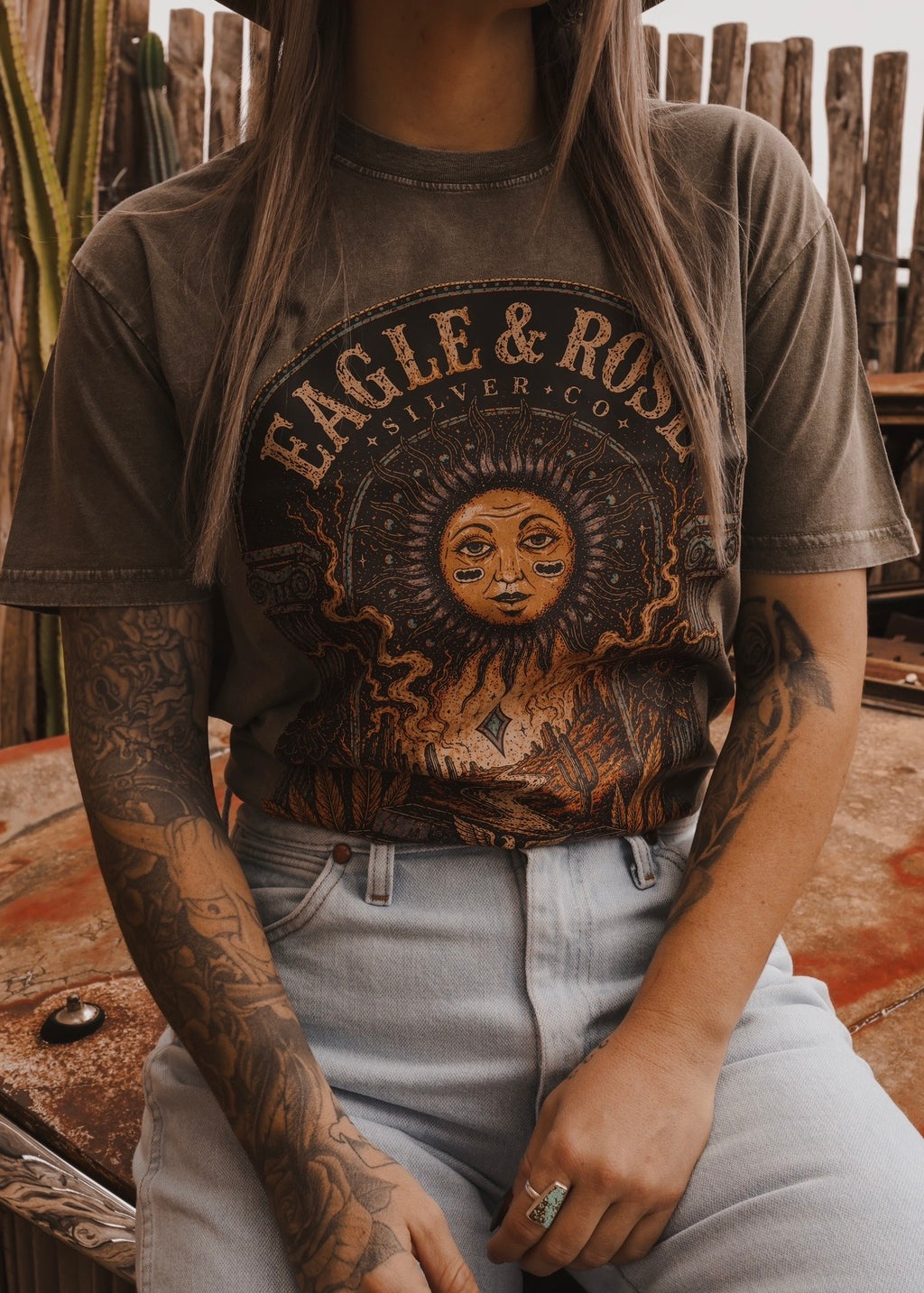 Desert Oracle Tee in Moss